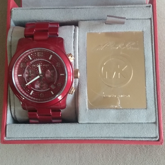 Women's Michael Kors Watch - Picture 1 of 3